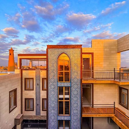Hotel Bankir Хива Екстериор снимка