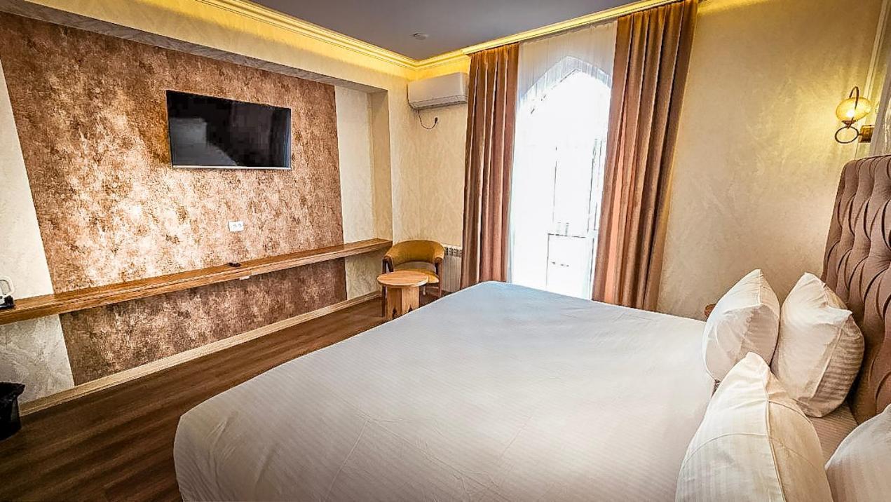 Hotel Bankir Хива Екстериор снимка
