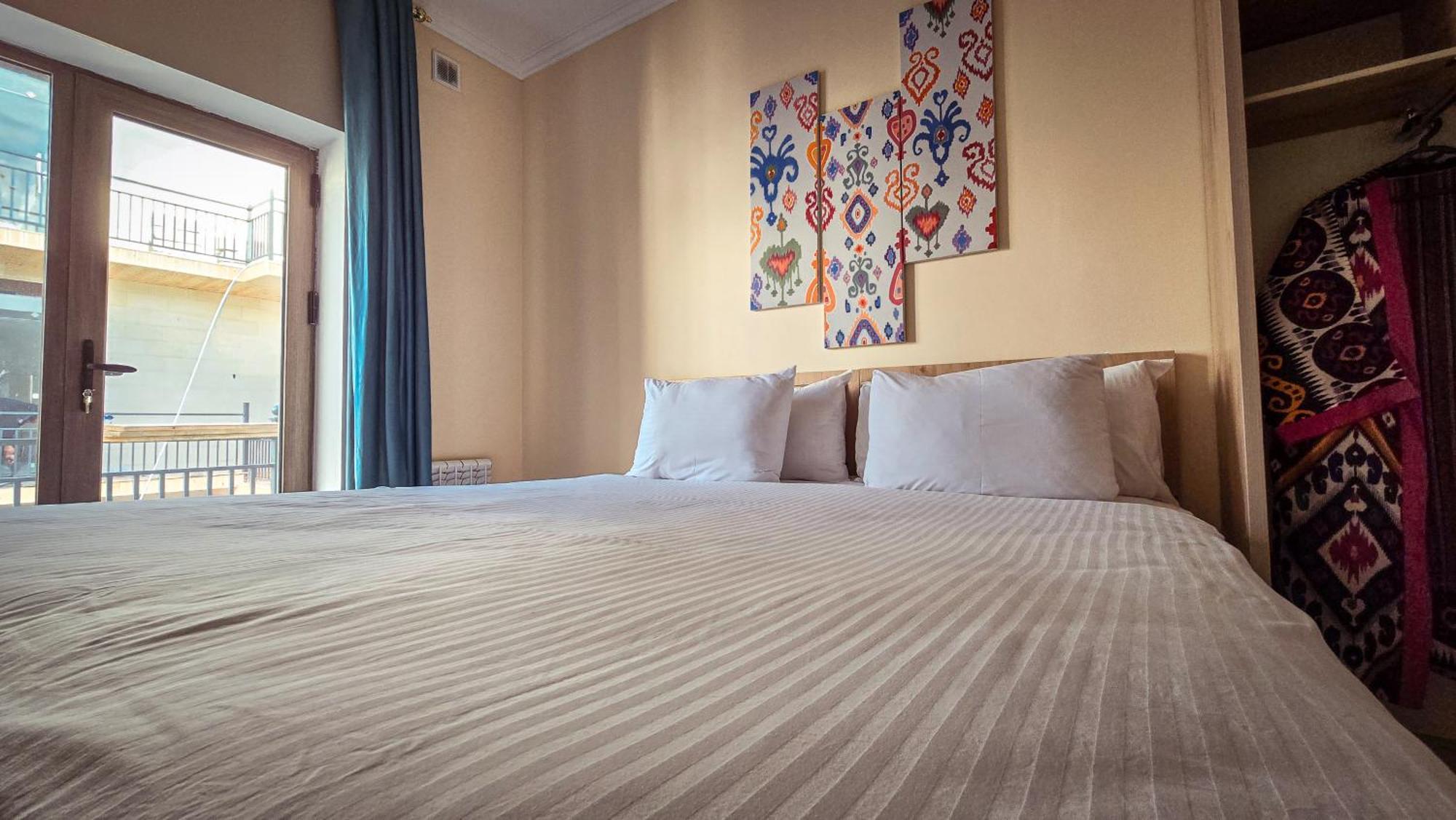 Hotel Bankir Хива Екстериор снимка