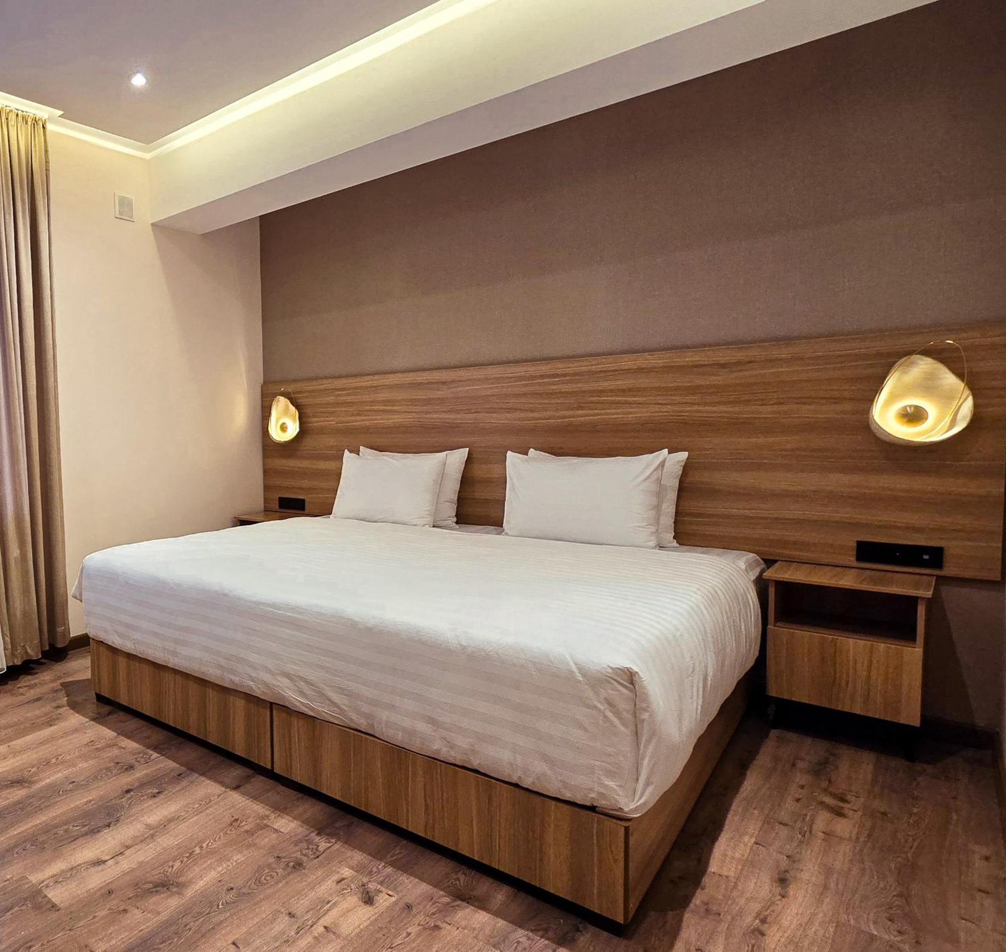 Hotel Bankir Хива Екстериор снимка